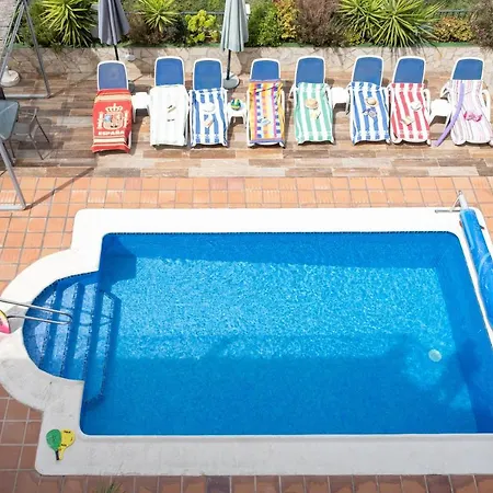 别墅 Miramar Burriana 6 Pax 内尔哈